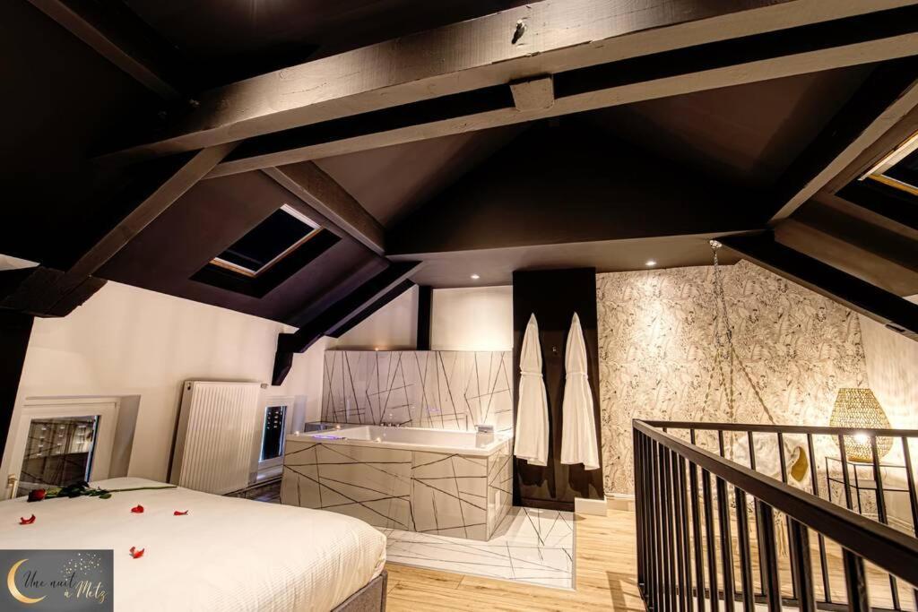 Le Loft Spa Au Coeur De メス エクステリア 写真